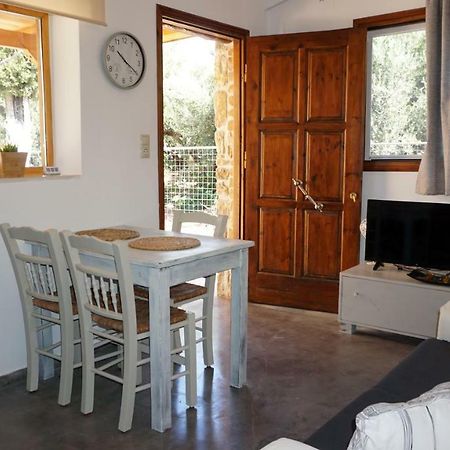 Studio Panagiota - Oasis Holiday Houses Kókinosz Pírgosz Kültér fotó
