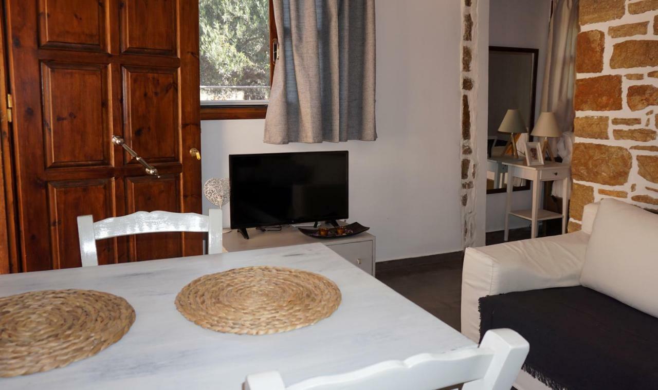 Studio Panagiota - Oasis Holiday Houses Kókinosz Pírgosz Kültér fotó